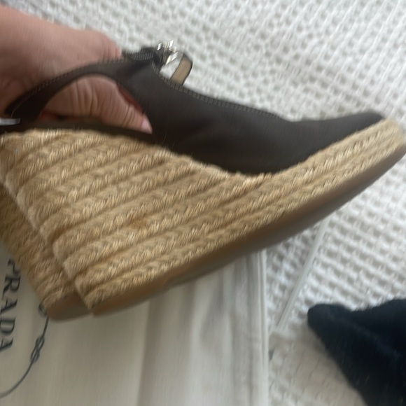 Prada Maryjane. Worn 3 times. Vintage. - Picture 8 of 11